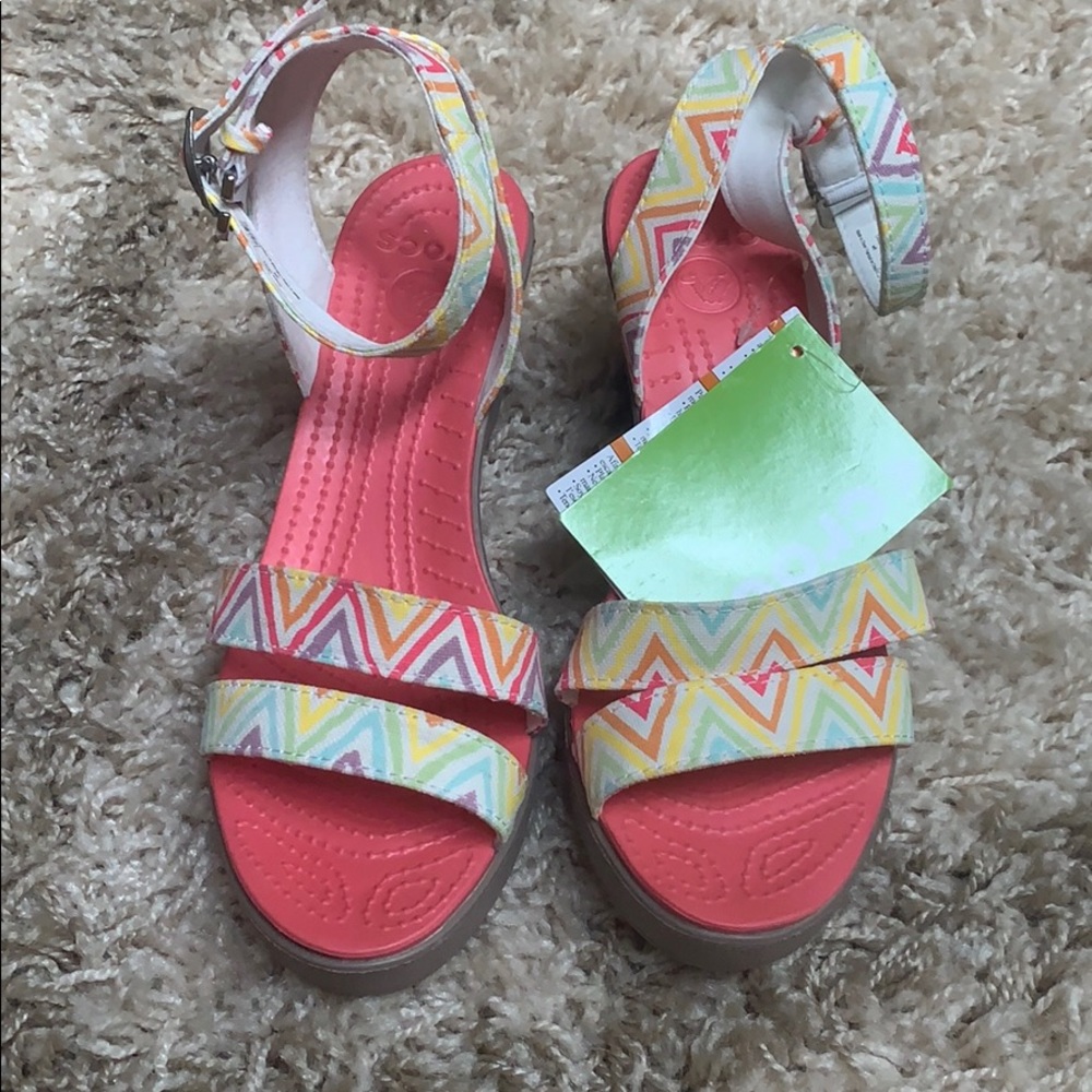 Croc wedge NWT Size 8